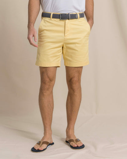 Channel Marker 7" Chino Short - Pineapple