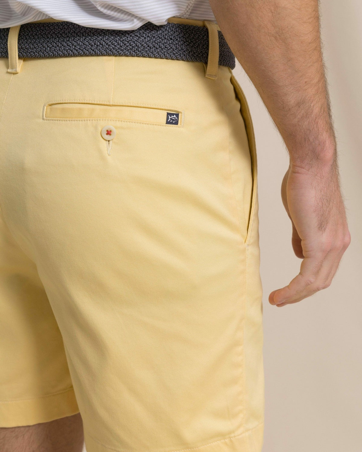 Channel Marker 7" Chino Short - Pineapple