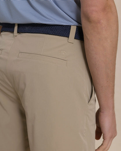 Birdie 8" Performance Short - Sandstone Khaki