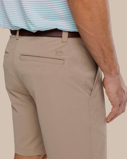 brrr°®-die 8 Inch Performance Golf Short - Khaki