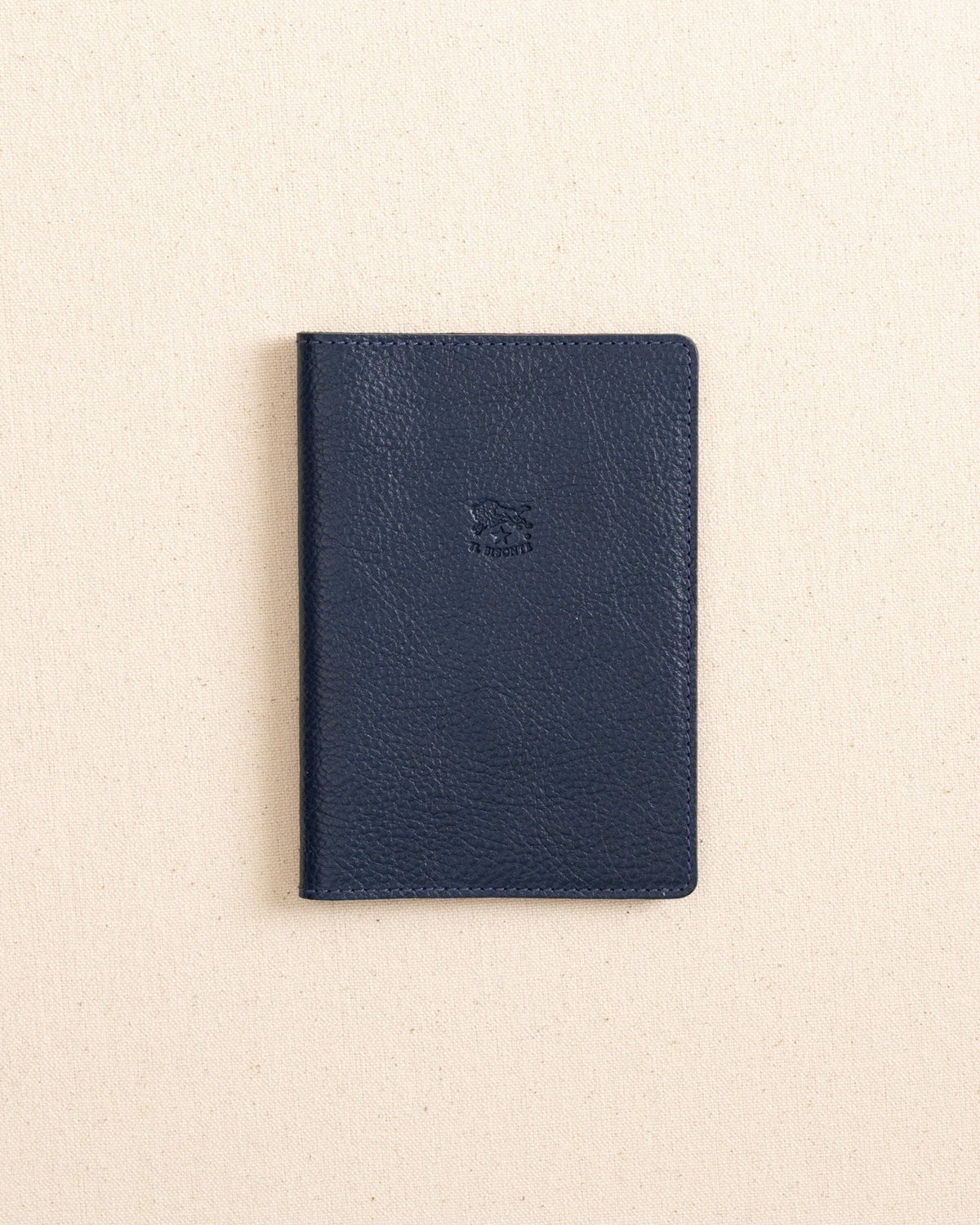 Il Bisonte Passport Case