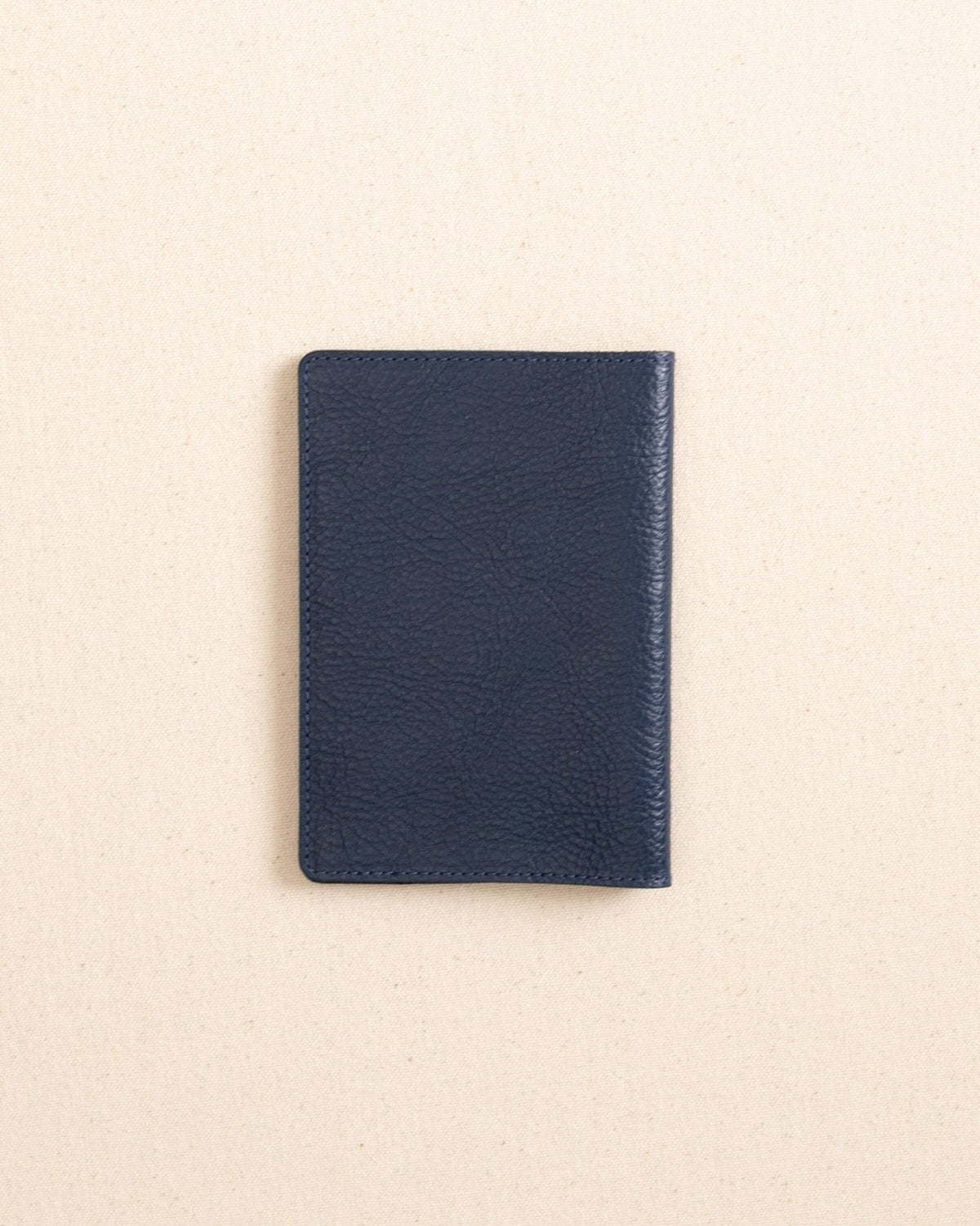 Il Bisonte Passport Case