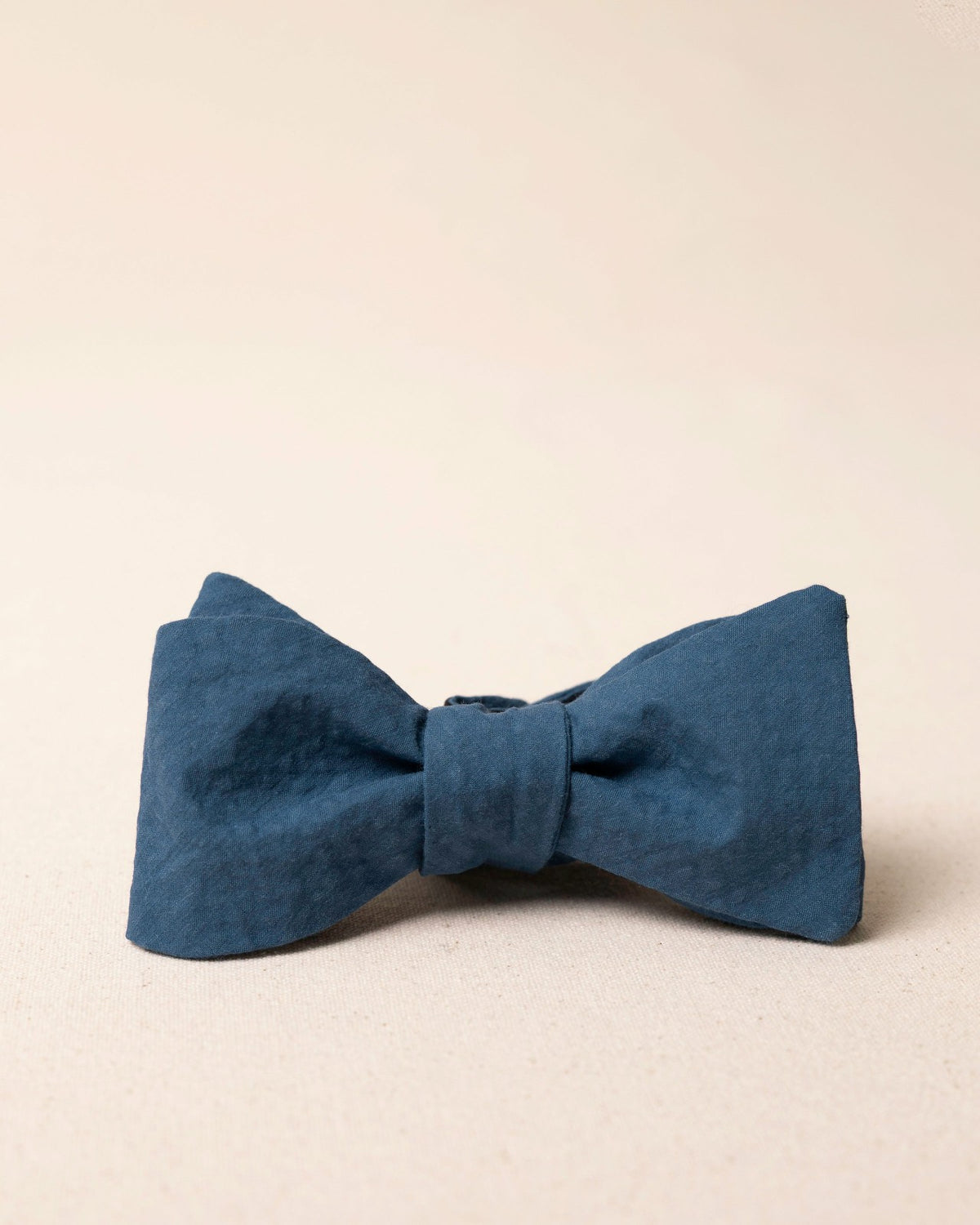 High Cotton Nautical Blue Seersucker Bow Tie