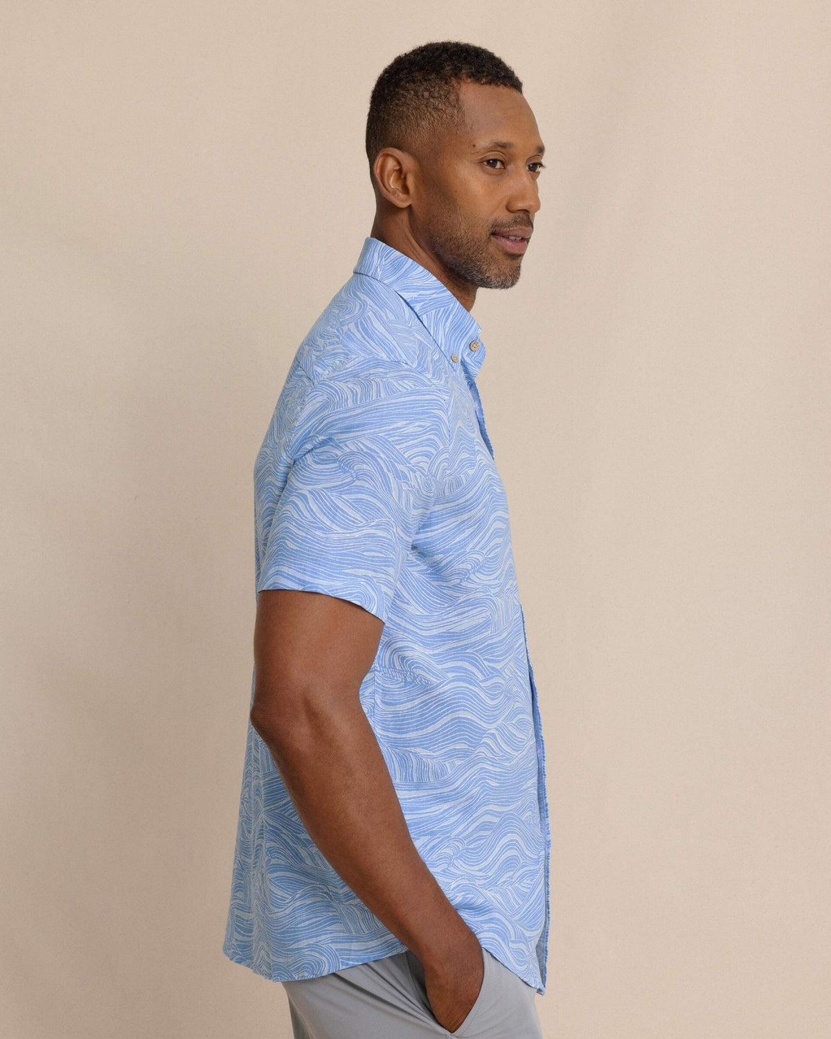 Rolling Waves Short Sleeve Sport Shirt