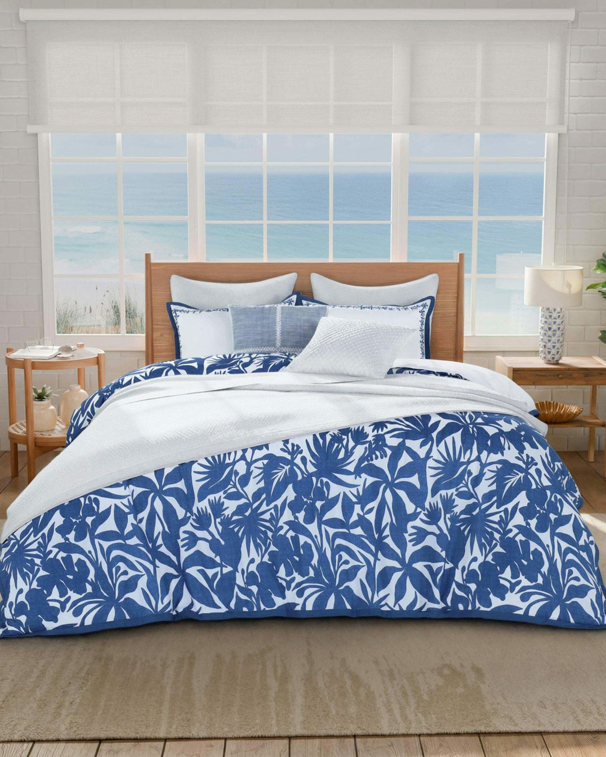 Blossom Isle Comforter Set