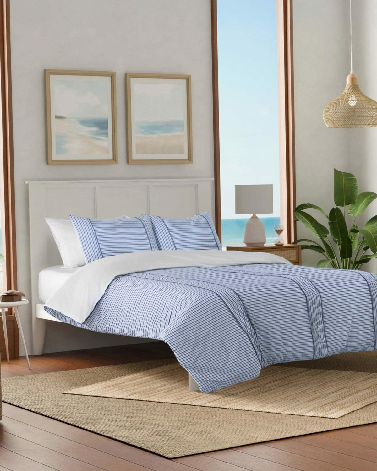 Amelia Comforter Set