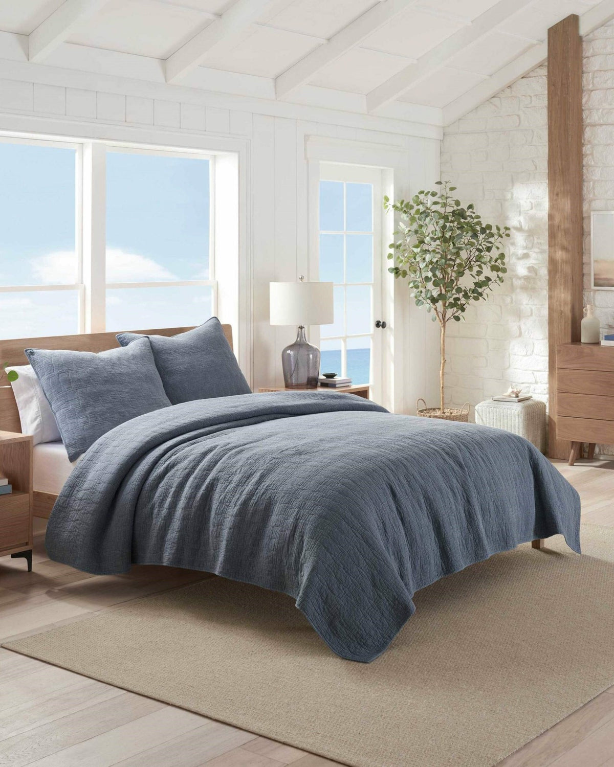 Southern Tide Laurel Grove Quilt