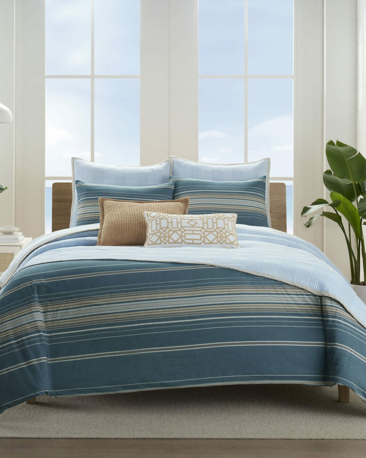 Southern Tide Camden Comforter Set