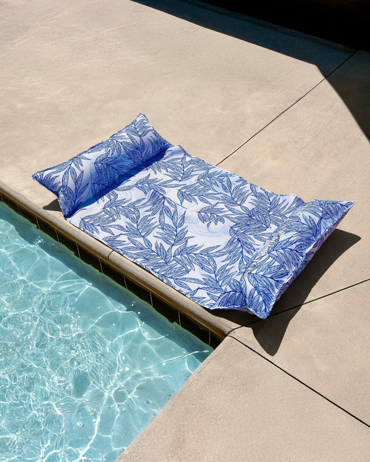 Blue Palms Pool Float